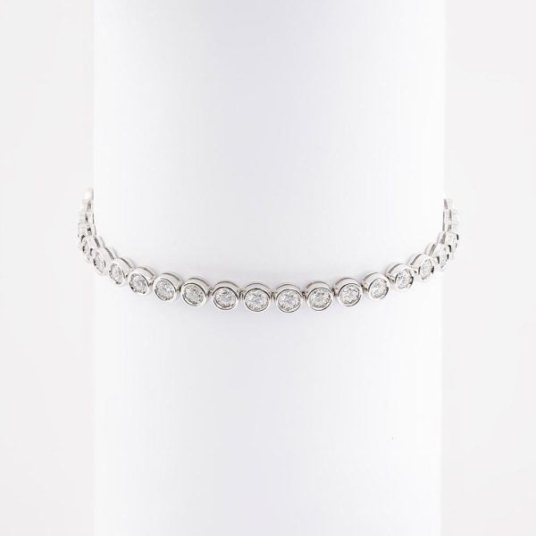 Circle tennis bracelet 18K White Gold  | 3.8CT