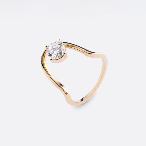 V-Shape Diamond Ring 18K Yellow Gold  | 1.02 CT